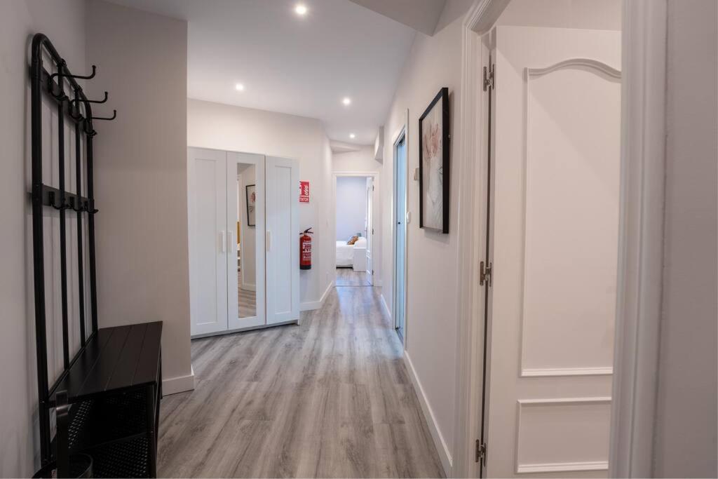 Valdecilla Center Apartment Santander Exterior photo